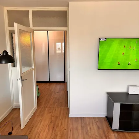 High-floor Apartment, Free Parking شقة