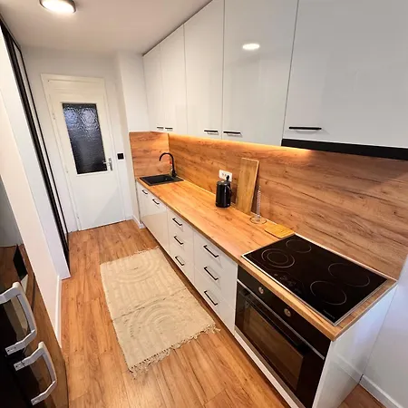 High-floor Apartment, Free Parking * سراييفو